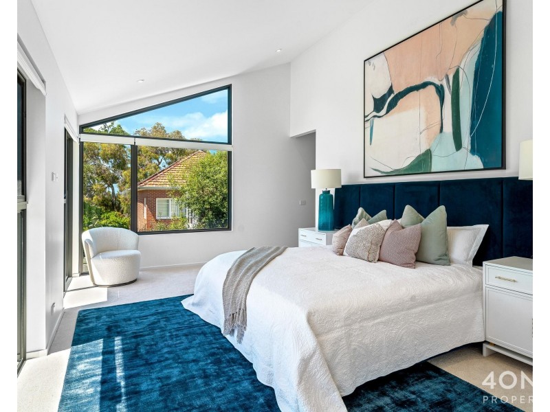 2 Belhaven Avenue, Taroona TAS 7053