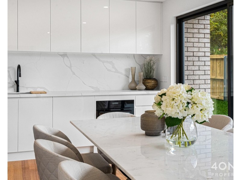 2 Belhaven Avenue, Taroona TAS 7053