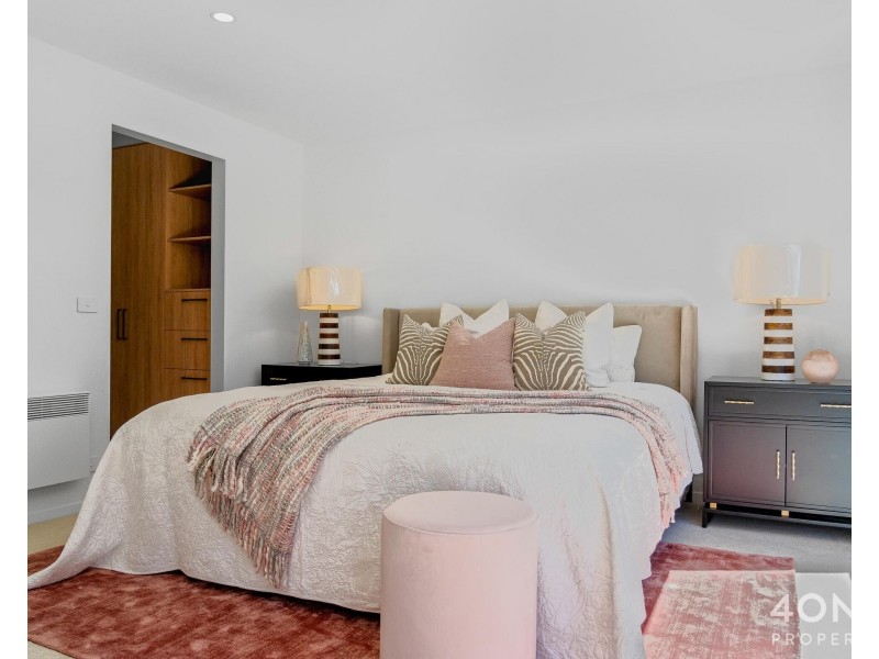 2 Belhaven Avenue, Taroona TAS 7053