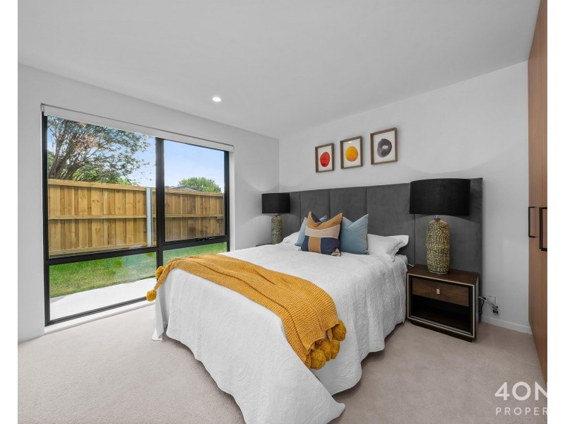 2 Belhaven Avenue, Taroona TAS 7053