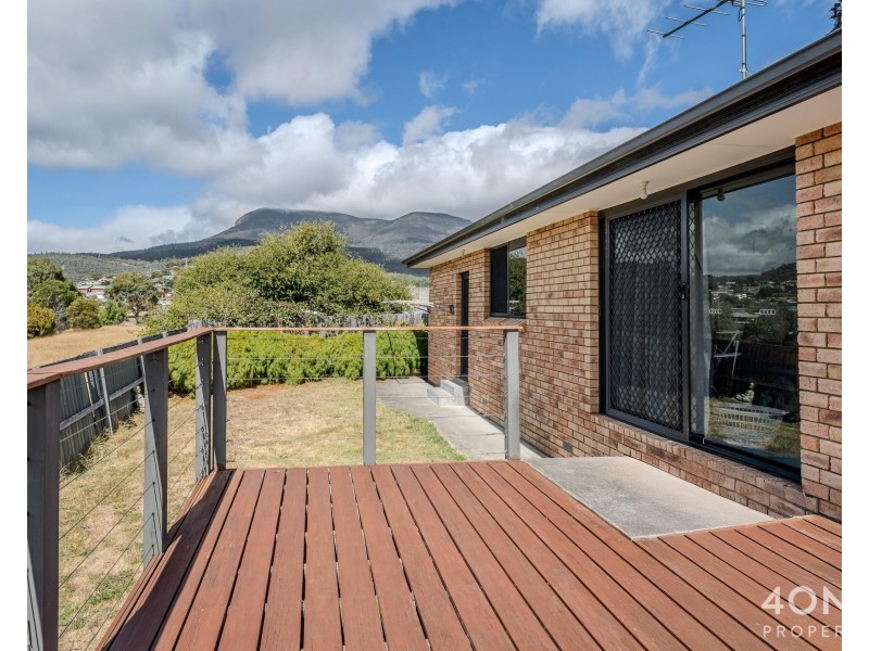 2/21 Norman Circle, Glenorchy TAS 7010