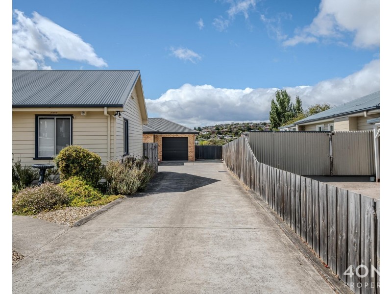2/21 Norman Circle, Glenorchy TAS 7010