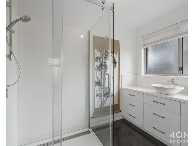 2/24 Harlow Road, Lutana TAS 7009