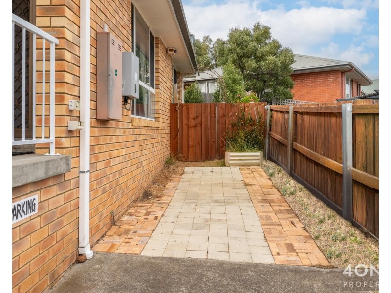 2/24 Harlow Road, Lutana TAS 7009