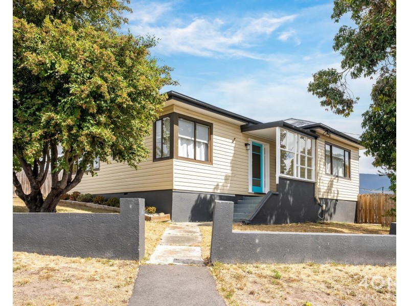 31 Eighth Avenue, West Moonah TAS 7009