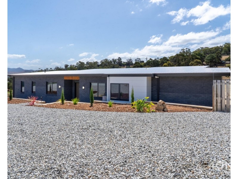 4 Redside Drive, Brighton TAS 7030