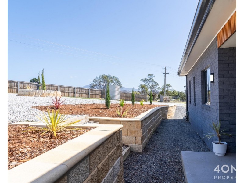 4 Redside Drive, Brighton TAS 7030