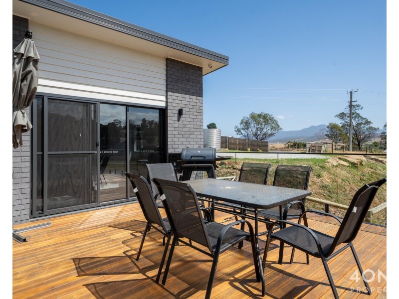 4 Redside Drive, Brighton TAS 7030