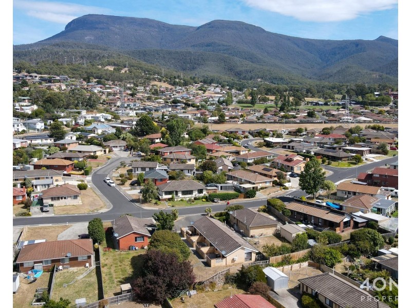 2/10 Wariga Road, Glenorchy TAS 7010