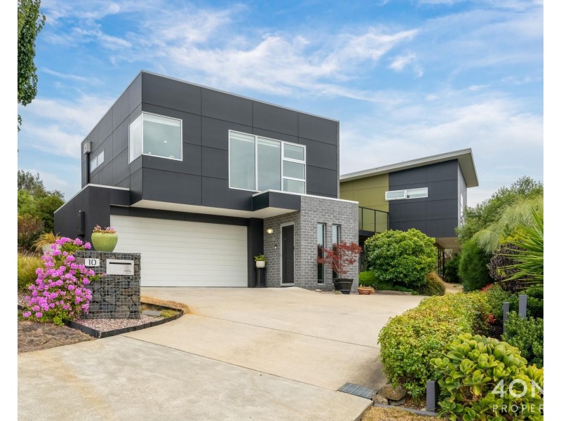 10 Akamas Drive, Granton TAS 7030