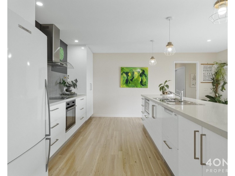 10 Akamas Drive, Granton TAS 7030