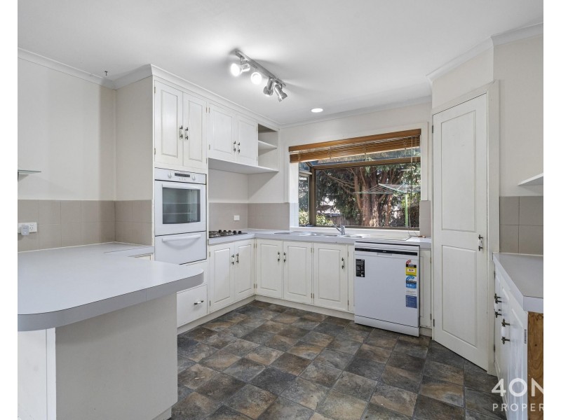 6 Cohen Court, Claremont TAS 7011