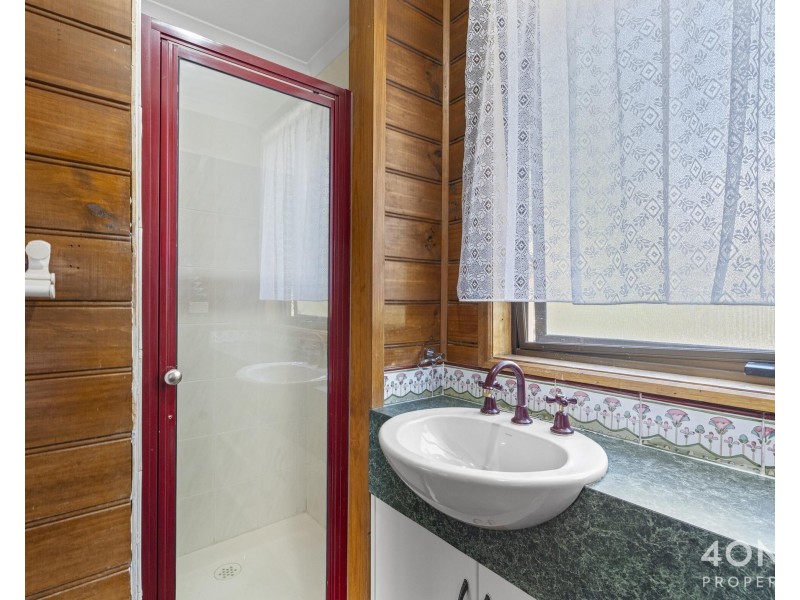 6 Cohen Court, Claremont TAS 7011