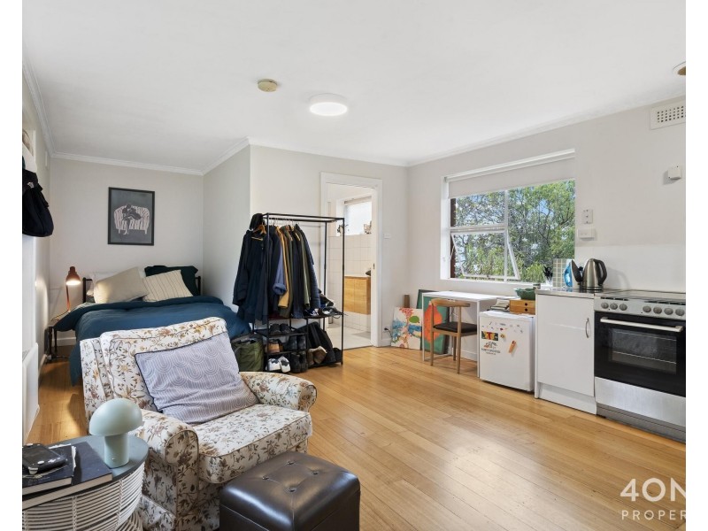 5/7 Una Street, Mount Stuart TAS 7000