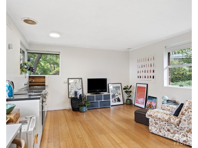5/7 Una Street, Mount Stuart TAS 7000