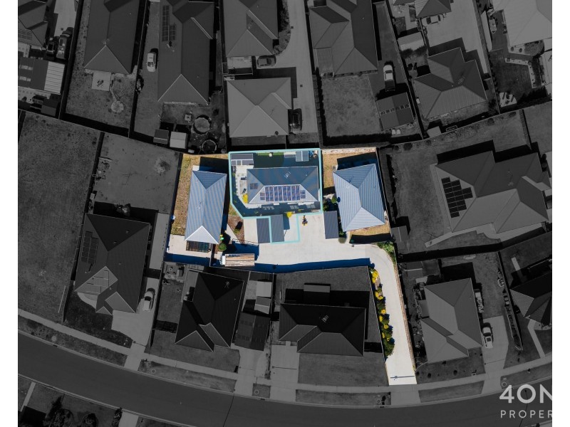 2/21 Hollingsworth Street, Brighton TAS 7030