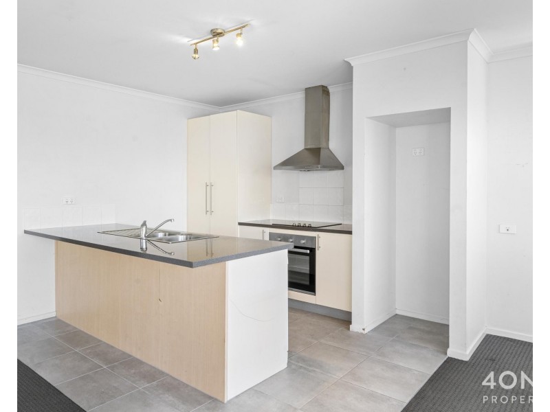 7 Coach Road, Chigwell TAS 7011