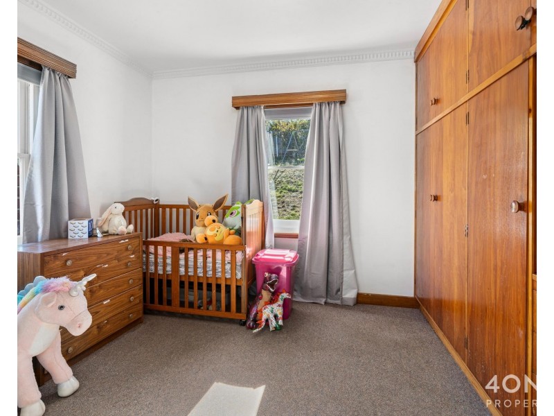 30 Walker Street, Rosetta TAS 7010