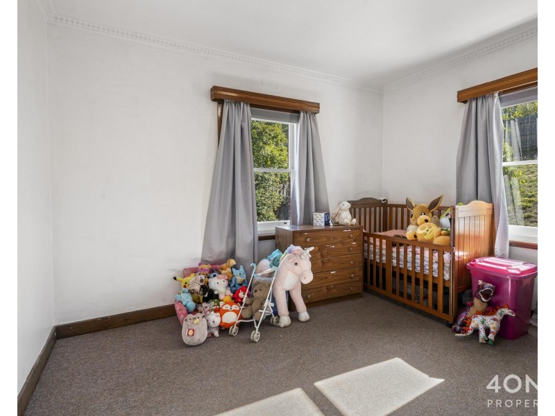 30 Walker Street, Rosetta TAS 7010