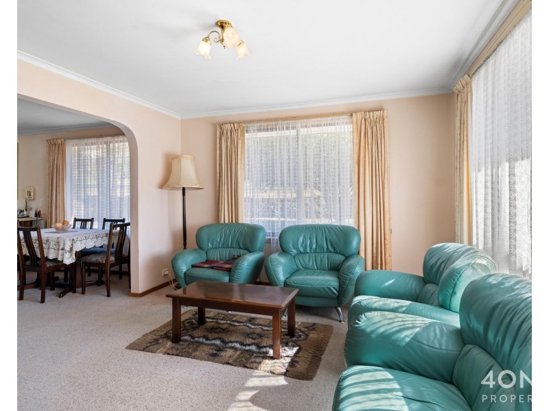 2/2 Fehlrich Court, Granton TAS 7030
