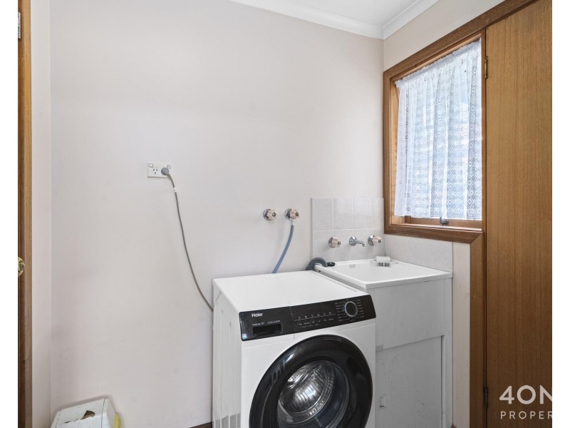 2/2 Fehlrich Court, Granton TAS 7030