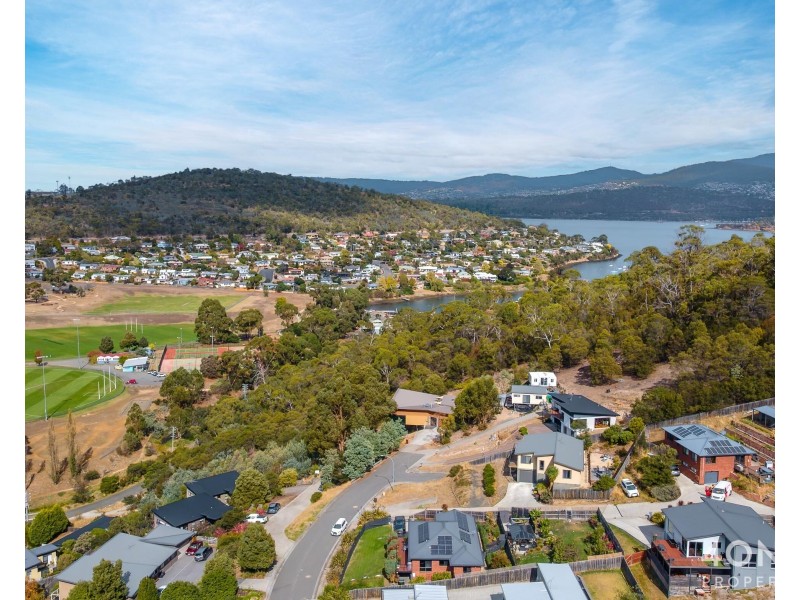 30 Andreas Place, Geilston Bay TAS 7015