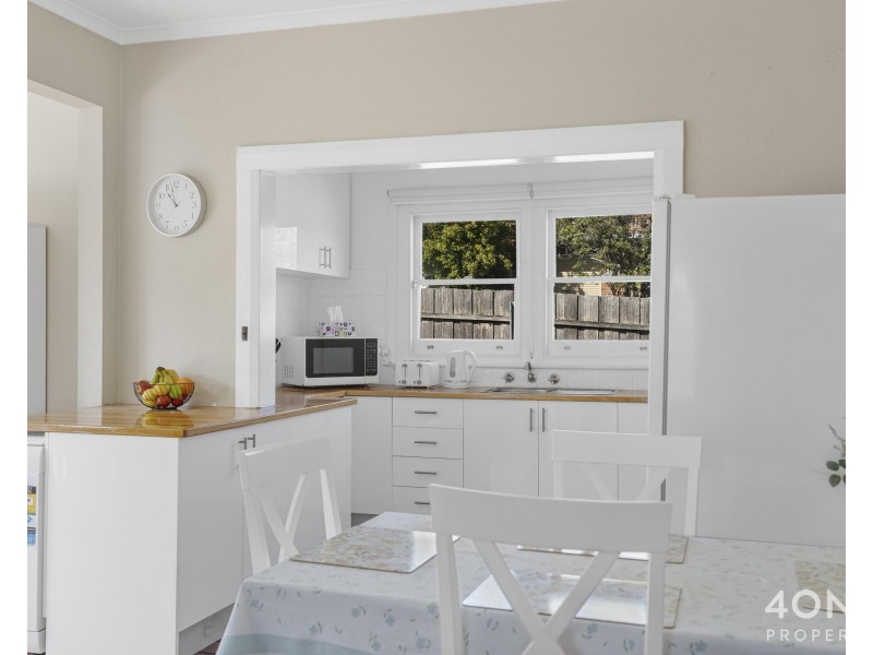 24 Kenton Road, Geilston Bay TAS 7015