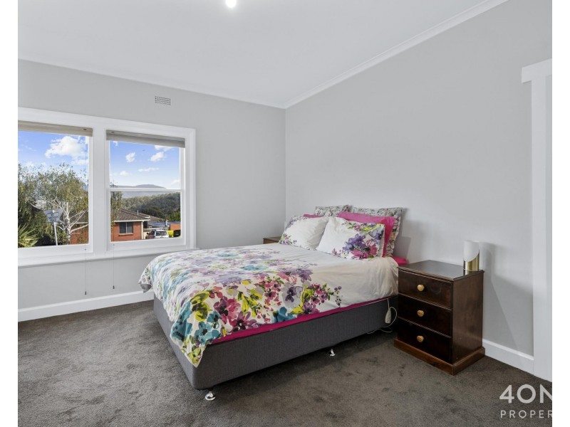 24 Kenton Road, Geilston Bay TAS 7015