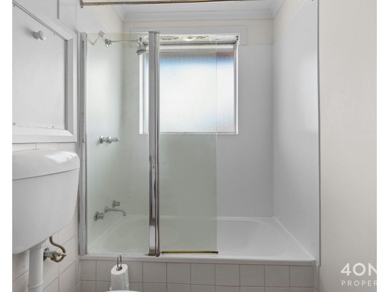 2/27 Cross Street, New Town TAS 7008