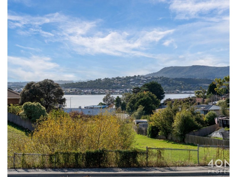 20 Rosbar Street, Claremont TAS 7011