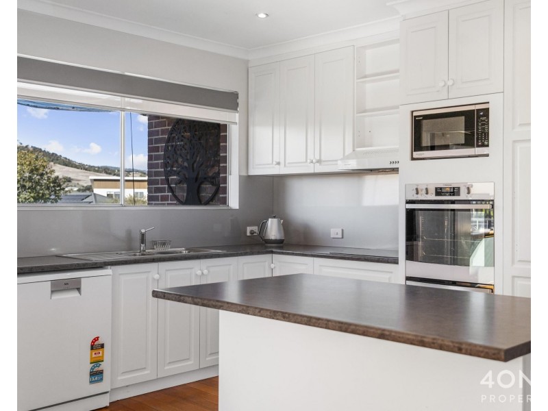32 Jubilee Avenue, Brighton TAS 7030