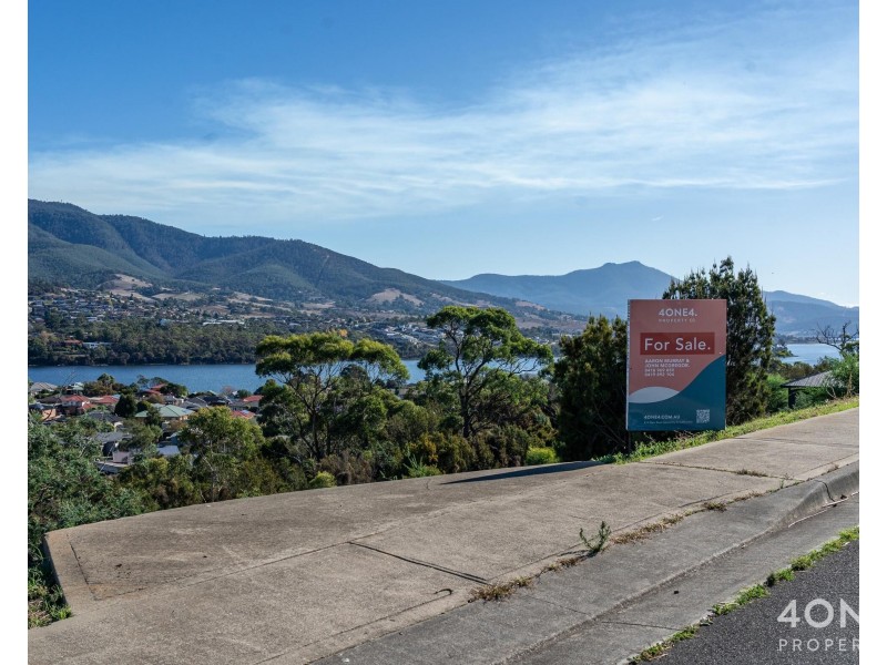32 Grevillea Avenue, Old Beach TAS 7017