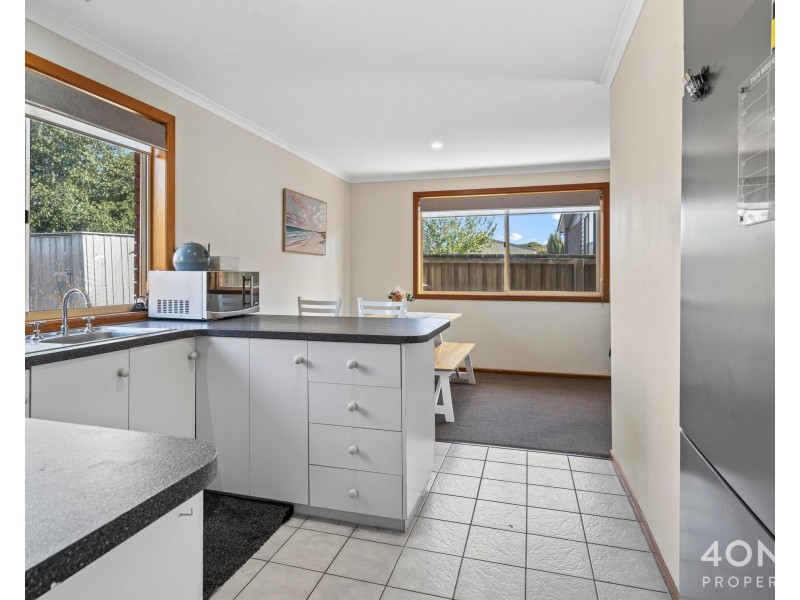 1/37 Andrew Street, Brighton TAS 7030