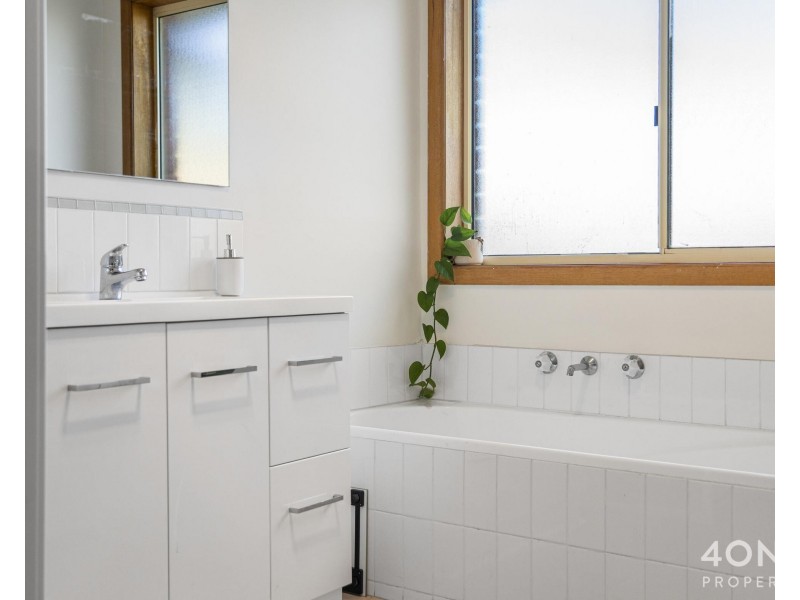 1/37 Andrew Street, Brighton TAS 7030