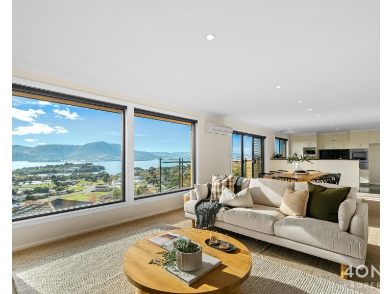 4 Michele Court, Berriedale TAS 7011