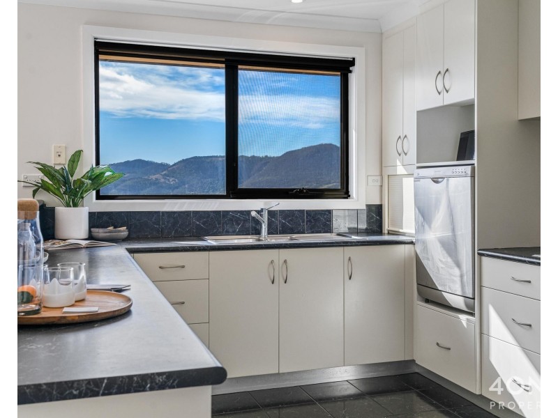 4 Michele Court, Berriedale TAS 7011