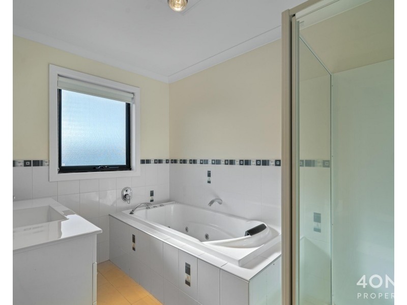 4 Michele Court, Berriedale TAS 7011