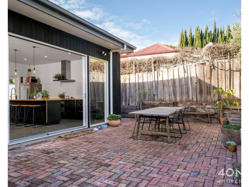 86 Swanston Street, New Town TAS 7008