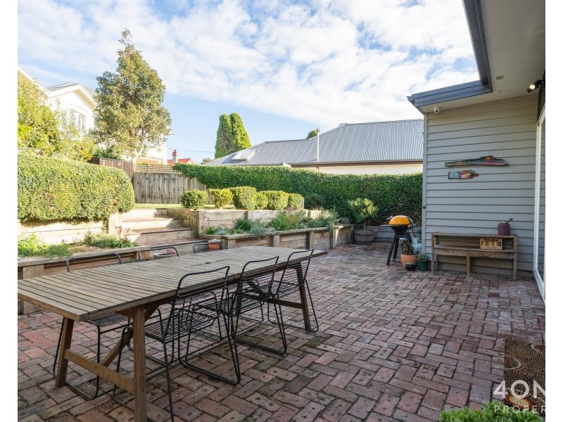 86 Swanston Street, New Town TAS 7008