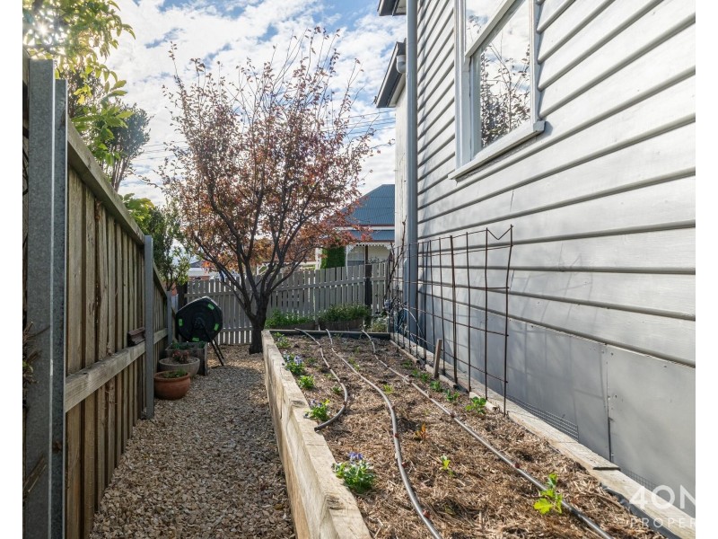 86 Swanston Street, New Town TAS 7008