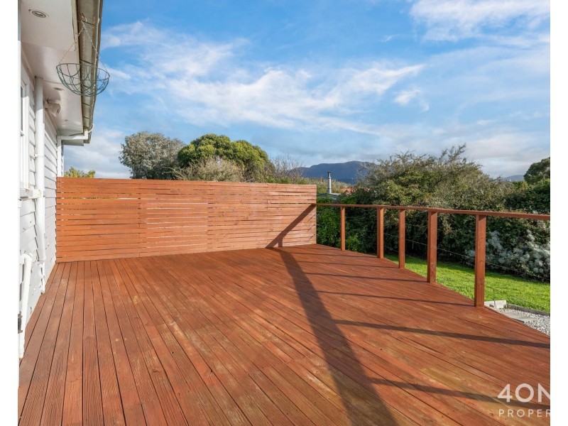 3 Lennon Place, Warrane TAS 7018