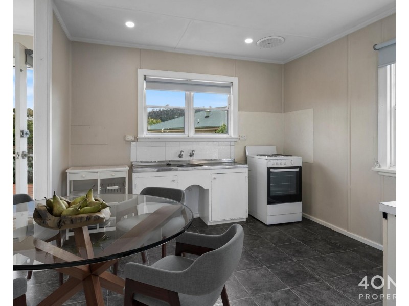 3 Lennon Place, Warrane TAS 7018