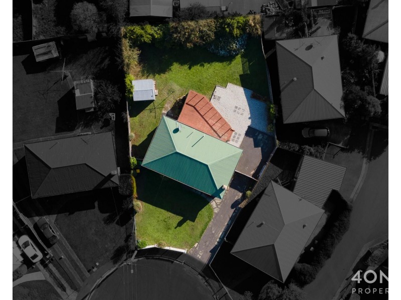 3 Lennon Place, Warrane TAS 7018