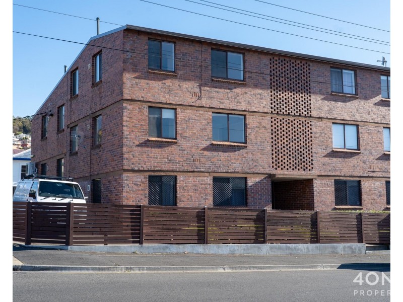 1/10 Charles Street, Moonah TAS 7009