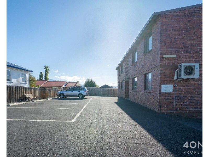 1/10 Charles Street, Moonah TAS 7009