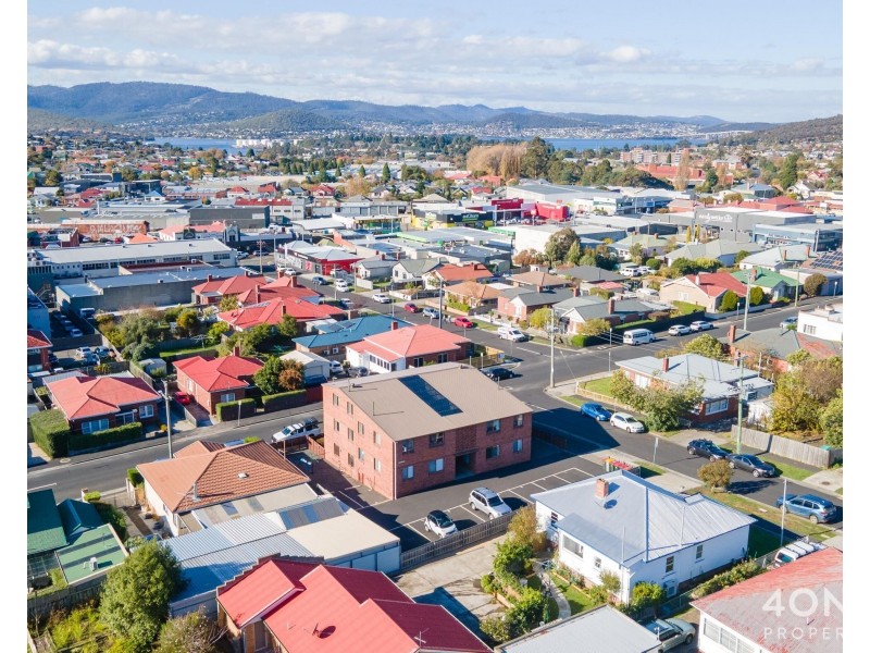 1/10 Charles Street, Moonah TAS 7009