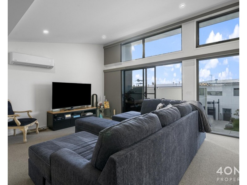 60/1B Bournville Crescent, Claremont TAS 7011