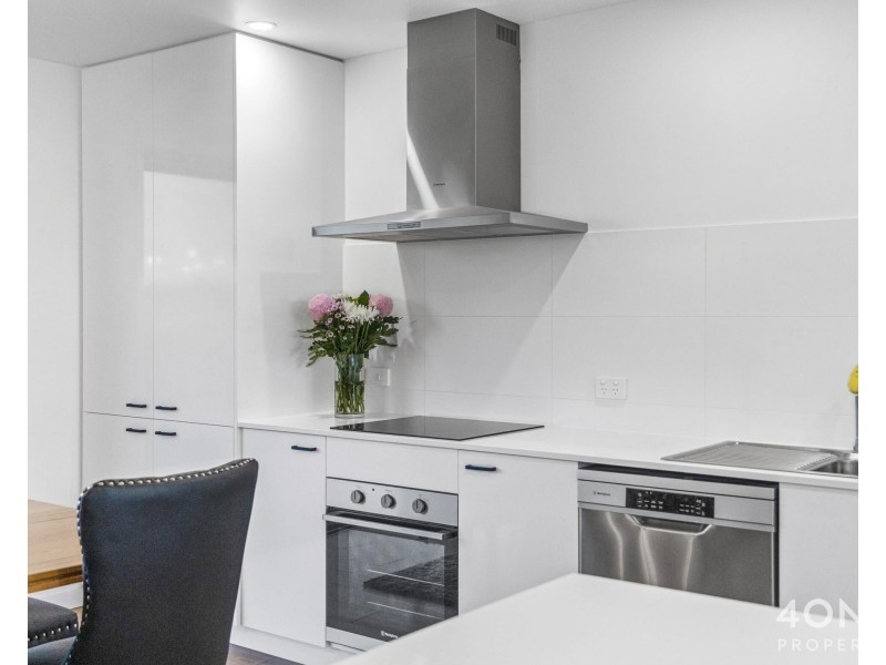 60/1B Bournville Crescent, Claremont TAS 7011