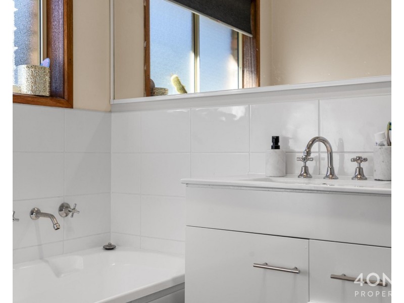 1/31 Harbord Road, Claremont TAS 7011