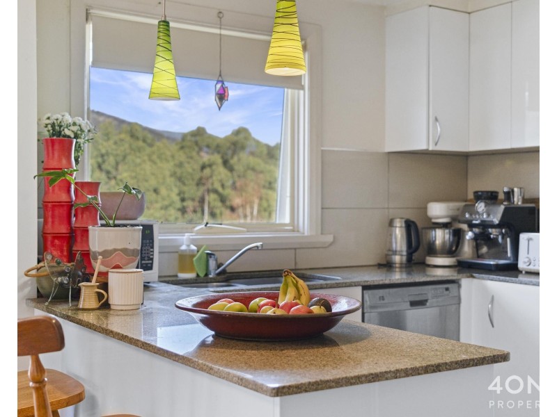 87 Humphrey Street, New Norfolk TAS 7140
